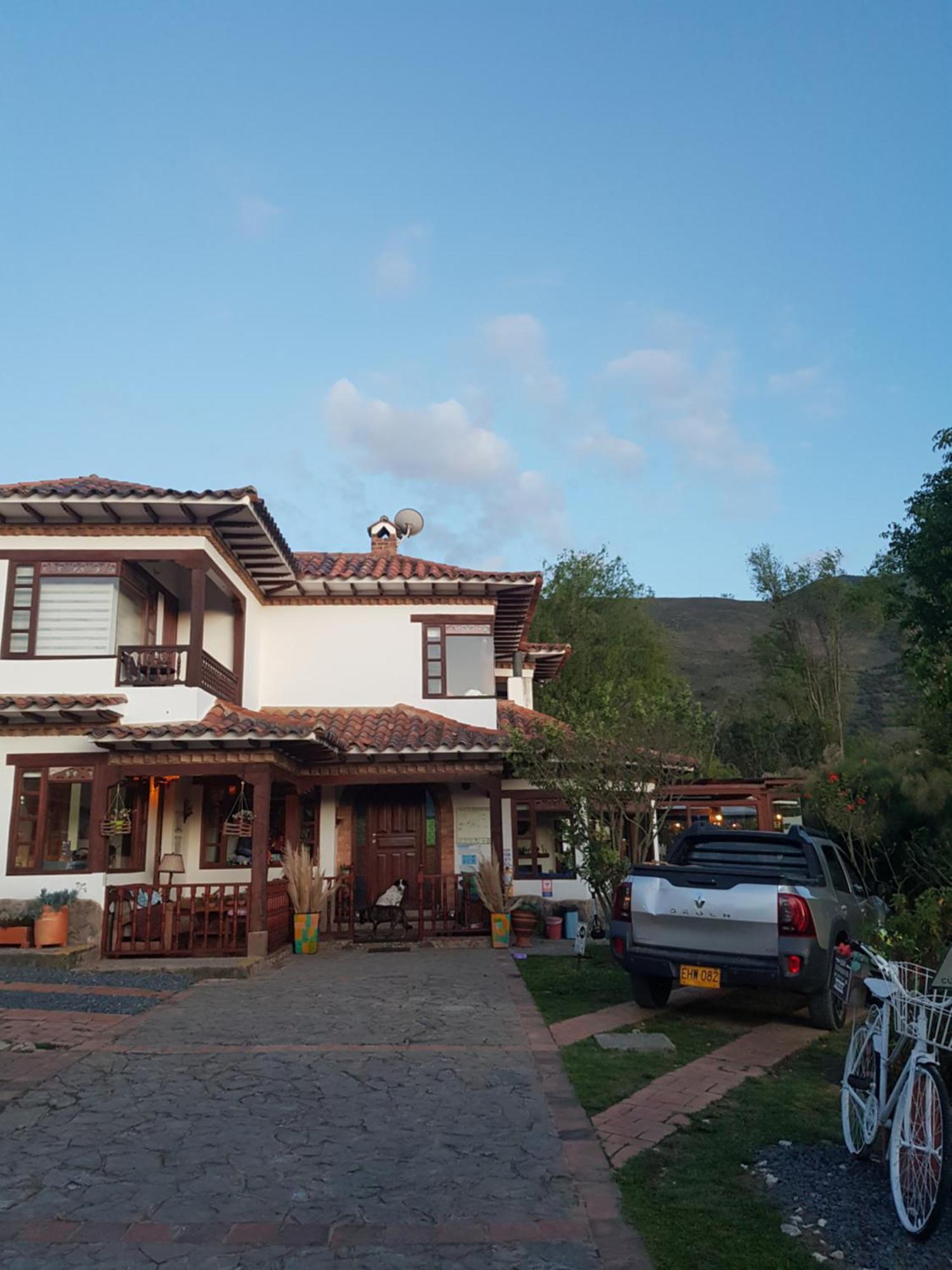 Casa Hotel San Pedro บียาเดเลย์บา ภายนอก รูปภาพ